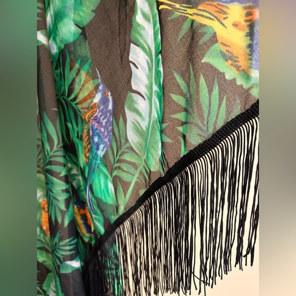 Signature coverup, wrap, scarf - Picture 3 of 11